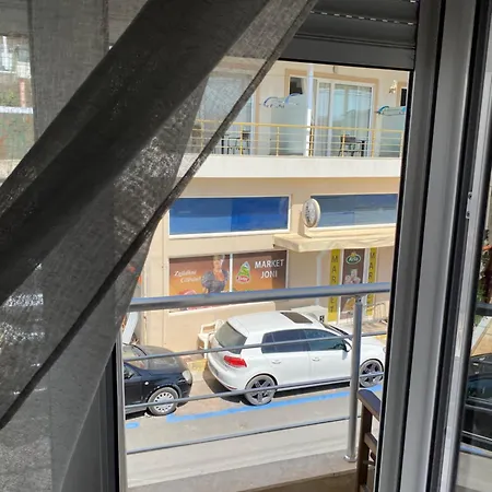 Apartmanhotel Hibiscus And Breakfast , 3*